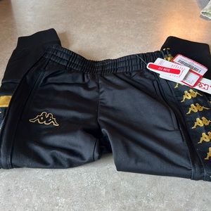 Kappa track pants. Boys size 6. Slim fit.